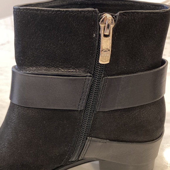 Vince Camuto ankle booties - Picture 5 of 10